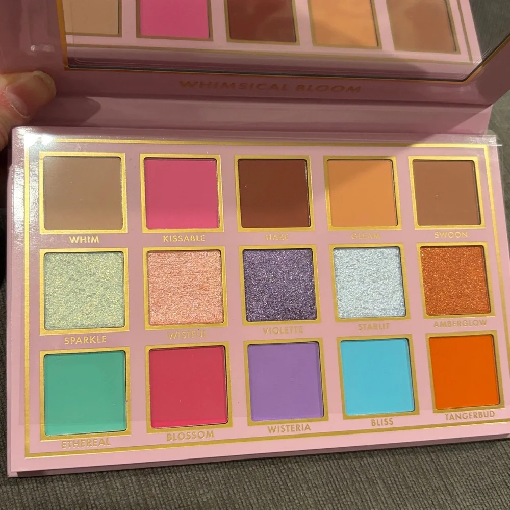 Ace Beauté Whimsical Bloom Eyeshadow Palette - BRAND NEW! makeup beauty palettes